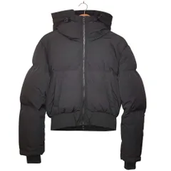 良品 24AW DIESEL ディーゼル ショート丈 フーデッド ダウンジャケット w-peyt-short-new-p1 サイズ40 ブラック レディース 古着 中古 USEDのサムネイル