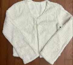 アイボリー ニットカーディガン