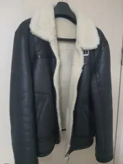 Noir Larmes ムートン 52