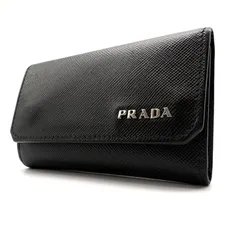 PRADA サフィアーノレザー キーケース 型押し加工 メタルロゴ 型番2PG222 5連 ブラック 男女兼用
