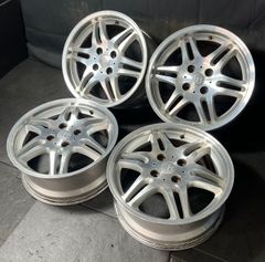 RAYS ボルクレーシングgt-7 17インチホイール 5穴 PCD114.3 - メルカリ