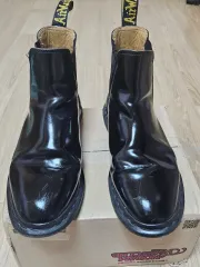 DR. MARTENS ドクターマーチン チェルシーブーツ 260