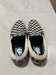 VANS コンフィクッシュ チェッカーボード スリッポン 255