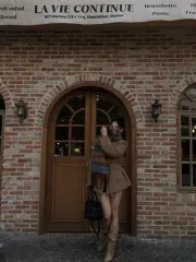 ベージュ ベルト ジャケット