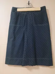 スーツスカート