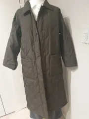 カーキ色 キルティング ロング コート