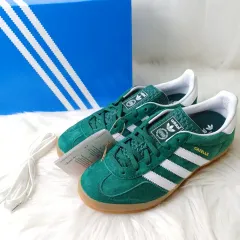 アディダス レディース スニーカー ガゼル インドア グリーン
