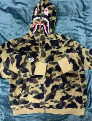 A BATHING APE アベイシングエイプ カモフラージュ 迷彩柄 ボア ファー シャーク ジップアップ XL
