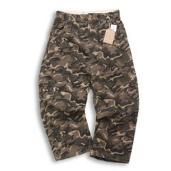 Item thumbnail for item c53e12a6-3408-4d32-aed7-708b2dcbf754