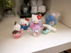 サンリオ フィギュア ハローキティ クロミ タキシードサム シナモロール ポチャッコ まとめ