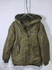 GUESS カーキ色 フード ダウン アウター