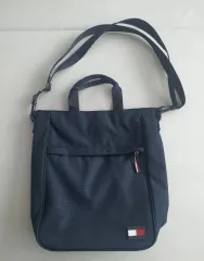 トミーヒルフィガー サブバッグ（新ポケット）