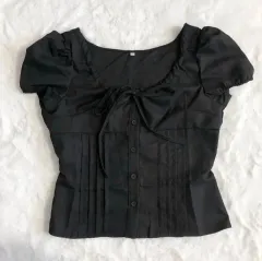 ヴィンテージ ブラック リボン パフ ブラウス ギャル