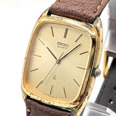 美品 稼働品 SEIKO クォーツ 新品電池 スクエア ゴールド 腕時計
