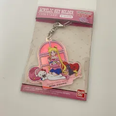未開封 セーラームーン ハローキティ サンリオ コラボ キーホルダー