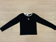 ジュニア 黒 長袖 Tシャツ