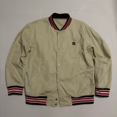 正規品 MLB ニューヨーク・ヤンキース ベージュ スタジャン アウター ジャケット