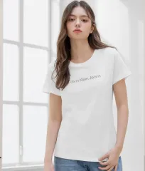 Calvin Klein Jeans(カルヴァンクラインジーンズ) 白 スリムフィット 半袖 Tシャツ - XXS