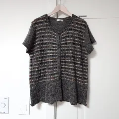 半袖ニットベスト