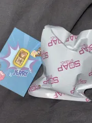 トムとジェリー キーキャップ 寝そべり ジェリー