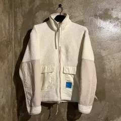 ナイキ フリース ジャケット アイボリー