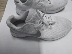 ナイキ スニーカー