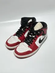 NIKE ジョーダン1 ミッド シカゴ