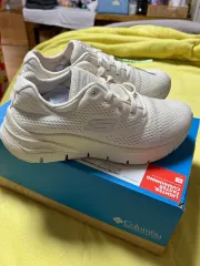 SKECHERS スケッチャーズ アーチフィット 240
