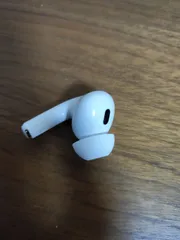 美品（正規品）Apple AirPods Pro 2世代 片耳 L 片方 左耳 ライトニングモデル