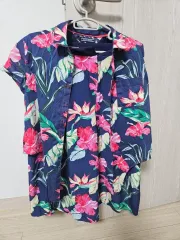 トミーヒルフィガー フラワーパターン 半袖 シャツ ネイビー
