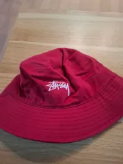 STUSSY ステューシー バケットハット レッド