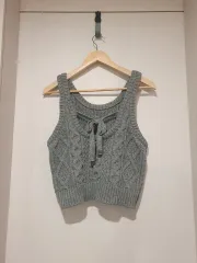 トレンドコレクション ケーブル編みニット クロップド ベスト