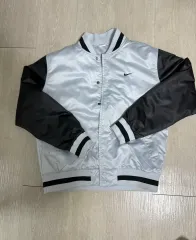 ナイキ ジャケット 出品