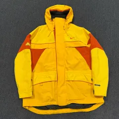 ナイキACG 90s オールドスクール ストームフィット ウィンドブレーカー ジャケット