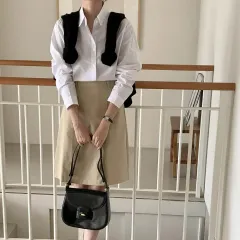 スタンダード セミ クロップド シャツ 白/ネイビー まとめ