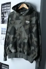 (S-M) FILA フィラ フード付きTシャツ カモフラ パータン オールドスクール-1713D