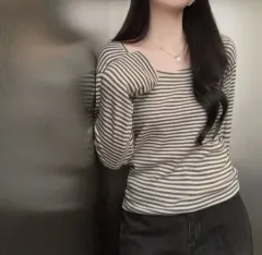 エイブリー ストライプ 長袖Tシャツ