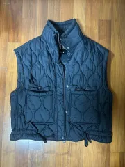 ザラ ZARA キルティング ベスト ブラック