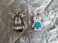 ディズニー ミッキーマウス / ミニーマウス キャラクター バッジ セット