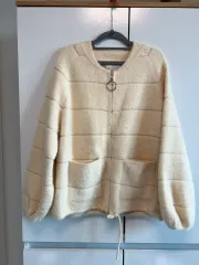 アイボリー ニット 高級 カーディガン