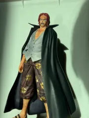 ONE PIECE シャンクス 頂上決戦 フィギュア