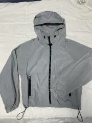 ウィンドブレーカー