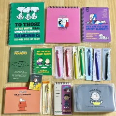 選択可能)ピーナッツ SNOOPY 文具セット (ポーチ、ケース、ピンバッジ、スタディープランナー、ノート、ボールペン、ノート)