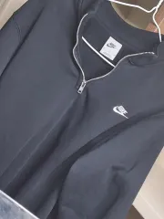 (値下げ可能) 傷なし 完全良い NIKE ハーフジップです