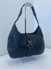 FERRAGAMO フェラガモ ガンチーニ ショルダーバッグ