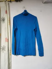 薄い ゴージ タートルネック ニット ブルー F