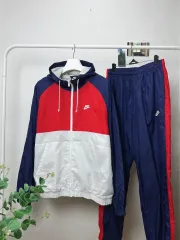 ナイキ ウィンドランナー ウィンドブレーカー セット L