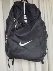 ナイキ バックパック 出品