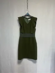 SJSJ カーキ ウール 100% ノースリーブ ONE PIECE (サイズ 44)