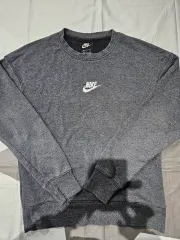 ナイキ Tシャツ S